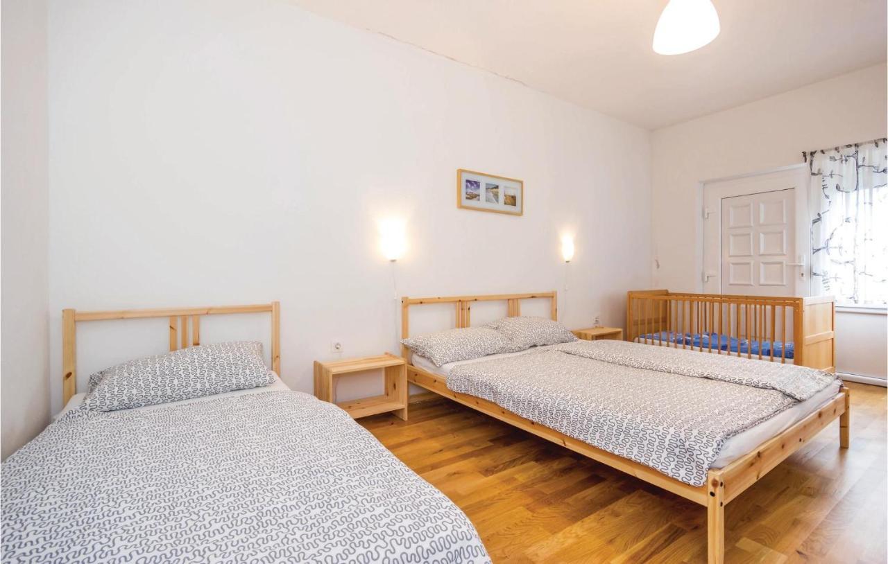 Stunning Apartment In マトゥリ エクステリア 写真